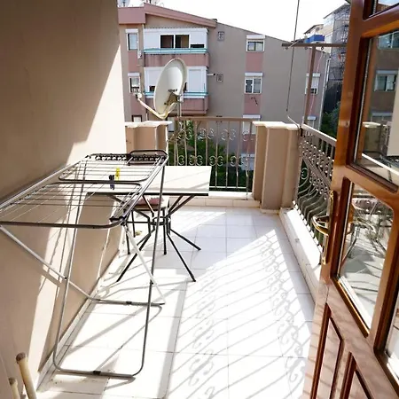 Apartman Arya Suits
